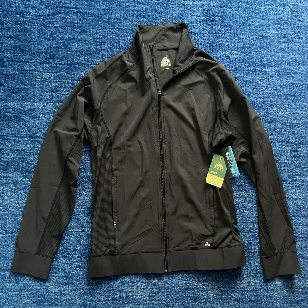 Brand New: EMS Allegro Series TechWick Jacket SIZE MEDIUM